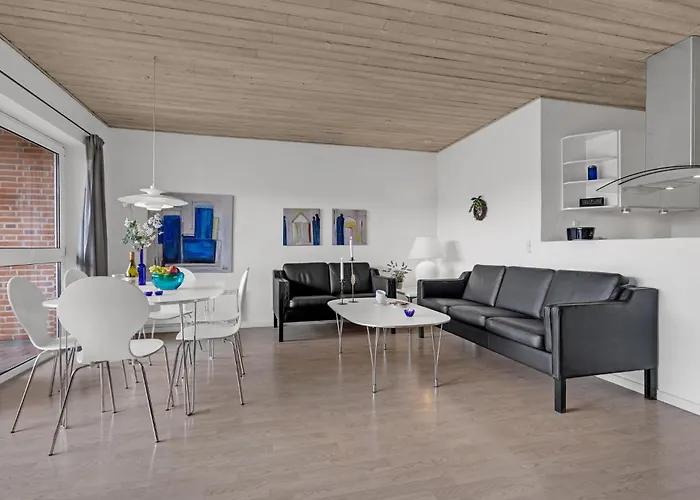 22 With Hot Tub * Rømø Kirkeby