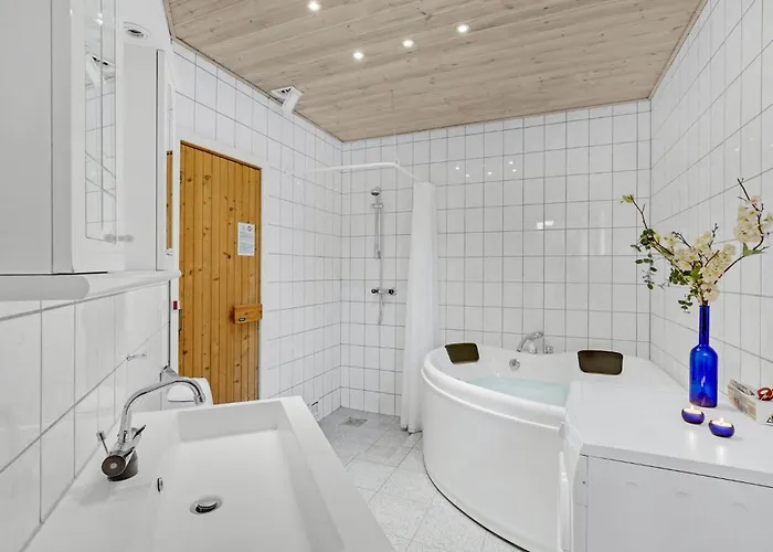 22 With Hot Tub * Rømø Kirkeby